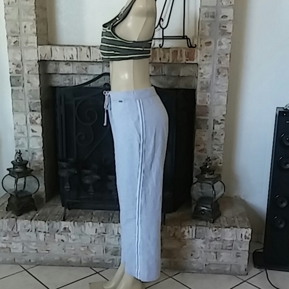 N.Y.L.New York Laundry Warm-Ups - Picture 2 of 8